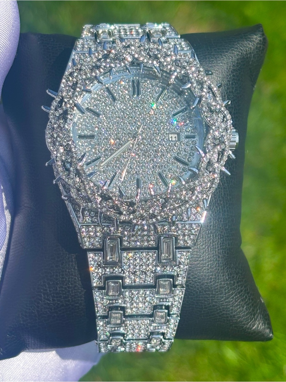 VVS Bust Down Watch Iced Out Unisex Thorn Design